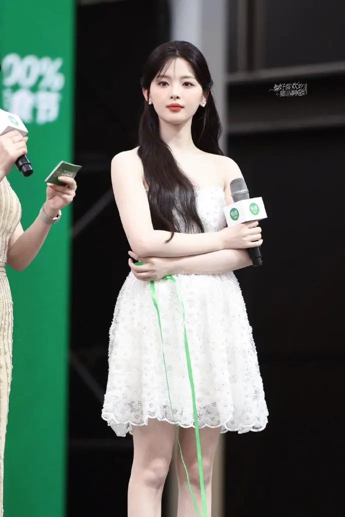 数字盗版产业链示意图